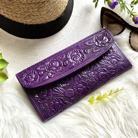 purple wallet.